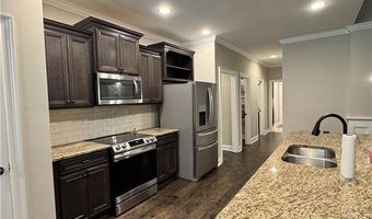 4128 CREEKVIEW Ct, Auburn, AL 36830