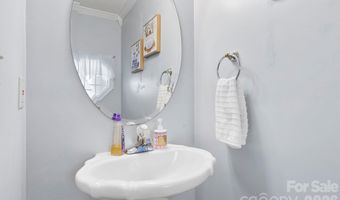 145 Fox Glen Dr, Arden, NC 28704