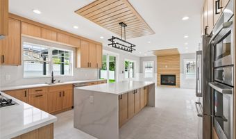 78 Shafter Ave, Albertson, NY 11507
