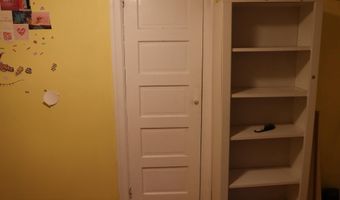 312 W PINE St, Audubon, NJ 08106