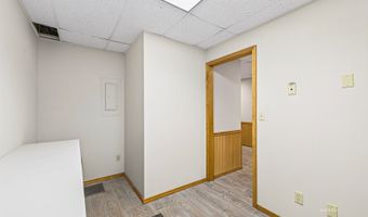 975 5th St, Elko, NV 89801