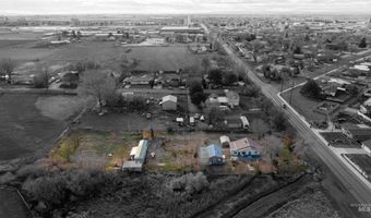 408 Clear Lks, Buhl, ID 83316