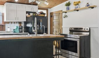 686 Weeks Ave, Asbury, MO 64832