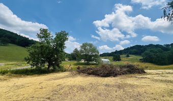 Condor Lane, Abingdon, VA 24210