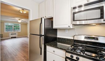 4378 N PERSHING Dr 43781, Arlington, VA 22203