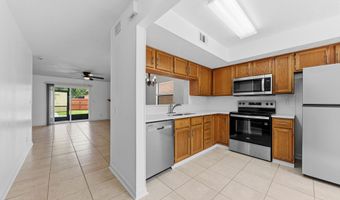 1927 MAIN St, Atlantic Beach, FL 32233