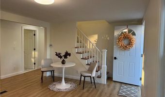 122 Elder St, Lincoln, RI 02865