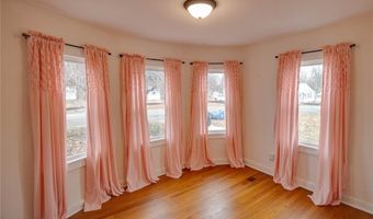 3505 Coronado Dr, Alton, IL 62002