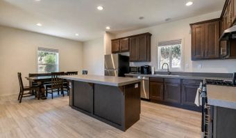 1480 Gelding Rd, Angels Camp, CA 95222