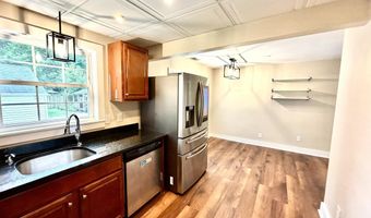 3107 MEMORIAL St, Alexandria, VA 22306