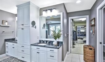 72315 Grey Fawn Dr, Albert Lea, MN 56007