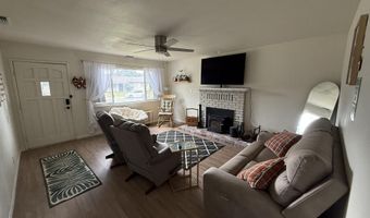 1437 Hemlock Ave, Anderson, CA 96007
