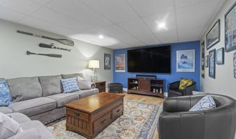 3 Spencer Ct, Clinton, CT 06413