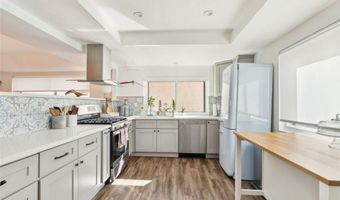 1051 Walnut Grove Ave, Rosemead, CA 91770