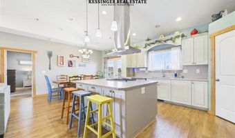53 E 3rd St N, Cowley, WY 82420