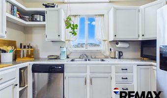 21 Sunburst Dr, Cody, WY 82414