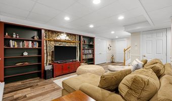 26 Mountain Laurel Rd, Ayer, MA 01432
