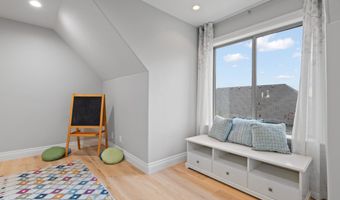 550 E BLACKHAWK Ln, Alpine, UT 84004