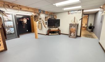 18555 Days Way Ln, Aurora, IN 47001