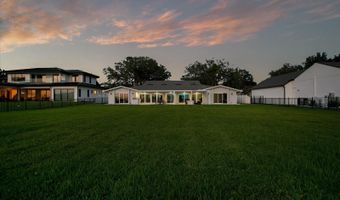 49 INTERLAKEN Rd, Orlando, FL 32804
