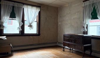 26 Webster Ave N, Bangor, ME 04401