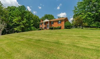 3745 Horseshoe Rd, Appomattox, VA 24522