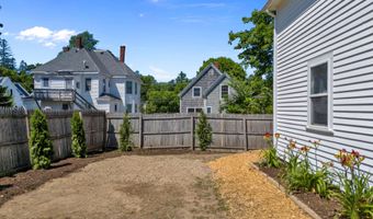 85 Bedford St, Bath, ME 04530