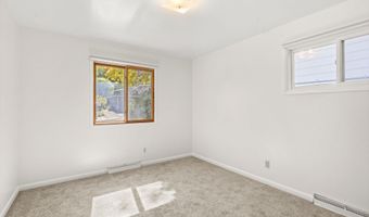 1019 Riverview Dr, Glenwood Springs, CO 81601
