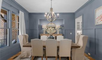 5176 Creek Walk Cir, Peachtree Corners, GA 30092