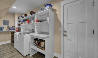 892 Marion Way, Gardnerville, NV 89460