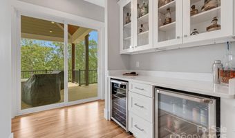 128 Saddle Ridge Dr, Alexander, NC 28701