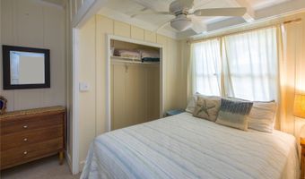 140 C N Kalaheo Ave, Kailua, HI 96734