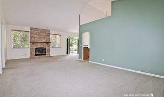 650 Needlegrass Pkwy, Antioch, IL 60002