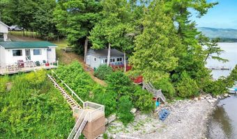 220 Way Ln, Bridport, VT 05734