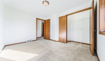 4180 W EARTHROCK Rd, Appleton, WI 54913