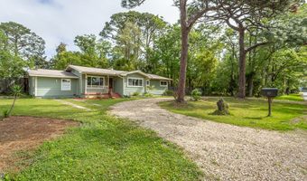 13 Adams St, Apalachicola, FL 32320