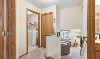 6435 157th St W, Apple Valley, MN 55124