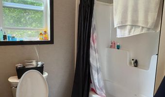 13 RW MacLeod Ln, Belfast, ME 04915