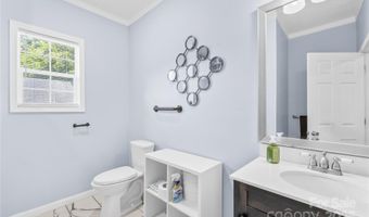 435 Peachtree St, Asheboro, NC 27203