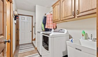 6980 White Oak Dr, Avon, IN 46123