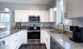 2 Buckskin Ln 0148, Arundel, ME 04046