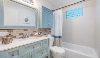 545 Ka Awakea Pl, Kailua, HI 96734