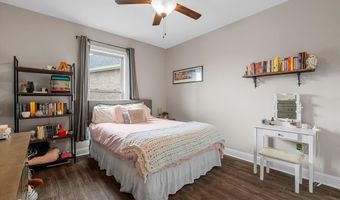 37 Crowder Dr, Benton, LA 71006