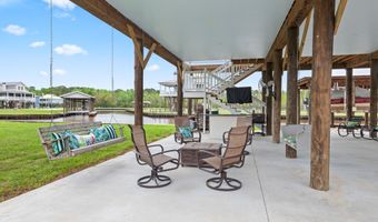 9406 Amberjack Ln, Abbeville, LA 70510