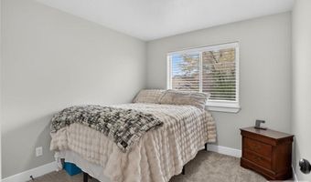179 Park Lawn Dr #1, Chubbuck, ID 83202