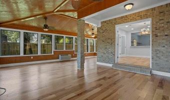 161 Spence Dr, Pass Christian, MS 39571