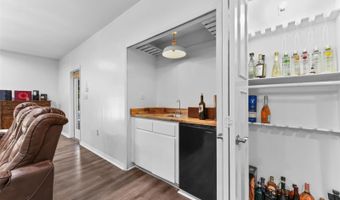 457 E HIGHLAND St, Altamonte Springs, FL 32701