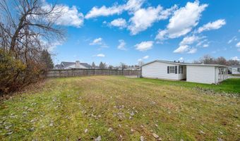 301 Hidden River Dr, Adrian, MI 49221