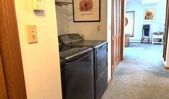 29 Mount Pleasant Dr, Brandon, VT 05733