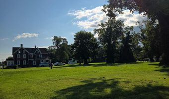 210 FLOWER St, Berlin, MD 21811